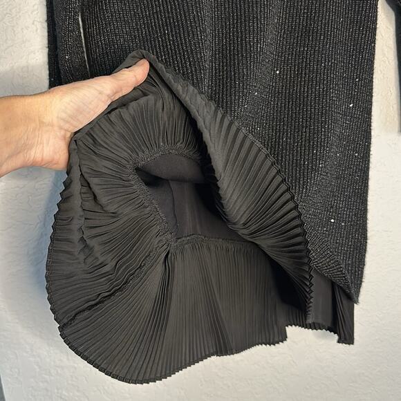 Neiman Marcus 100% Cashmere Black Sparkle Sweater Silk Liner Peekaboo 3/4 Sleeve - Picture 6 of 10